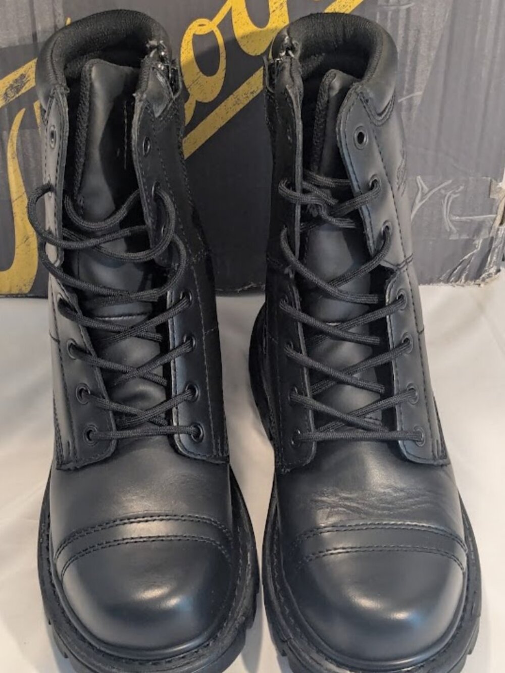 LIKE NEW WOMEN's SIZE 9 WIDE - 8" Thorogood 834-6888 Side Zipper POLISHABLE TOE